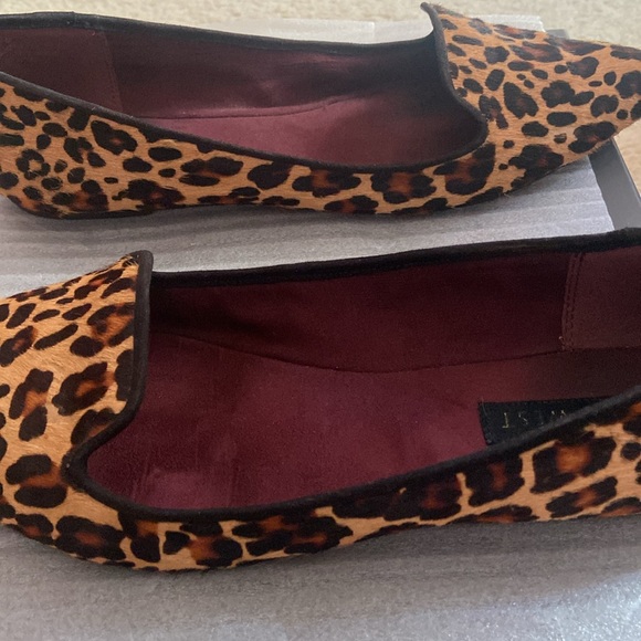 Nine West Cowed Leopard Print Flats - Picture 11 of 11